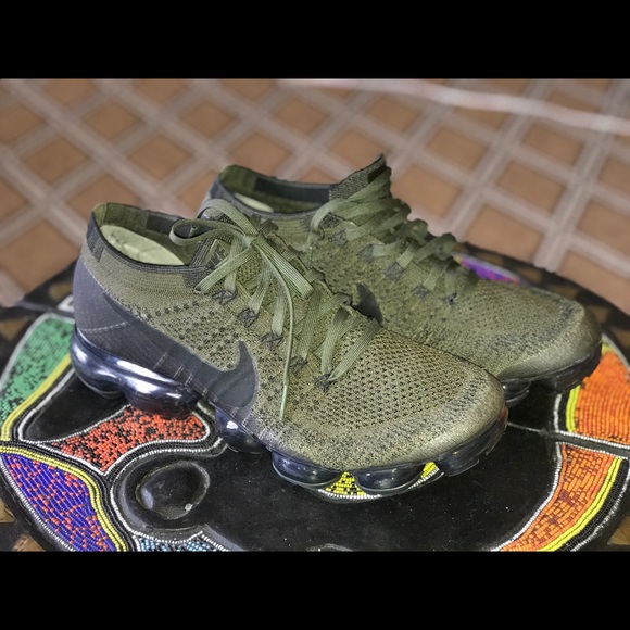 NIKE Vapormax  Khaki/Olive Green sz. 9 - Picture 7 of 7